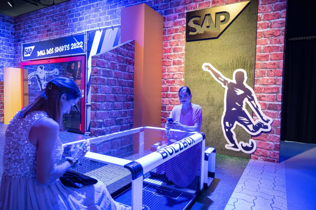 Subsoccer BOLZBOX in der SAP Erlebniswelt beim Ball des Sports